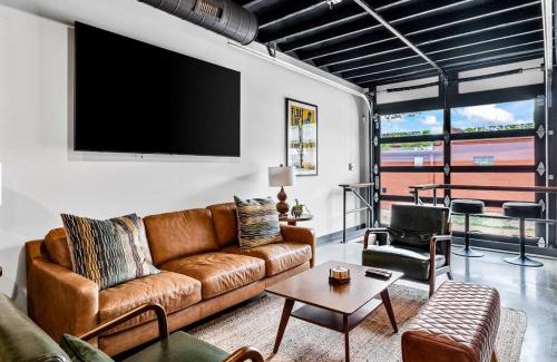 Butchertown Casa | Downtown Kentucky Home Perfect for Groups