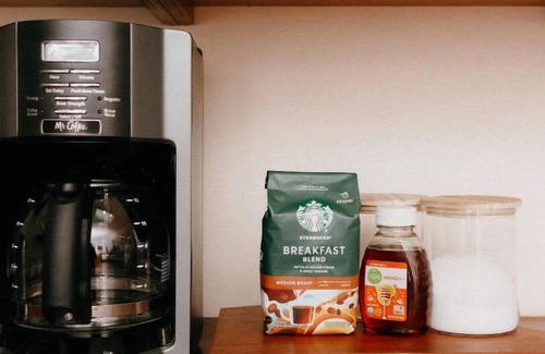 Cookeville Casa | Downtown Luxe Modern Home