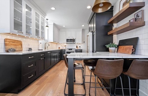 Muncie Apartamento | Downtown Muncie | Luxe Loft, Spa Bath, 1 Bed, BSU