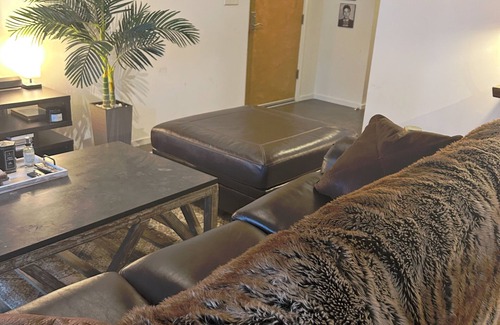 Arts District Condominio | Downtown Nashville Industrial Loft. Location, location, location!