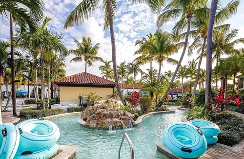 Royal Harbor Condominio | Downtown Resort Condo! Close to Shops, Restaurants & Beach. Fantastic Amenities!