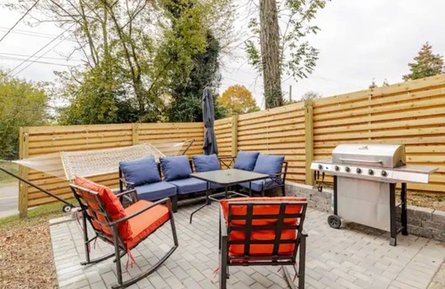 Knoxville Apartamento | Downtown Retreat 5 mins to UT and Market Square