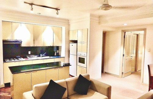 District 3 Apartamento | Downtown Retro Serviced Apartment