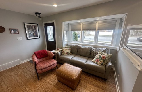 Rockford Casa | Downtown Rockford Duplex