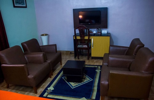 Ikeja Hotel | Downtown Royal Hotel