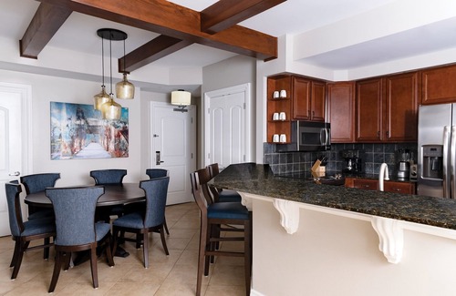 Downtown San Antonio Complejo | Centro de San Antonio Resort cerca de RiverWalk y The Alamo con piscina en la azotea y bañera de hidromasaje