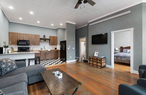 Spearfish Apartamento | Downtown Spearfish Loft East