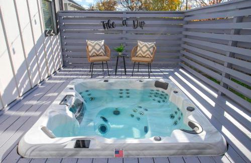 North Nashville Casa | Downtown Stunner