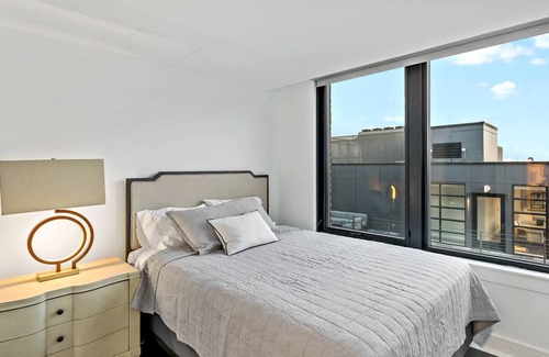 Cardozo Cama Y Desayuno | Downtown / Views / Luxury / Sunny