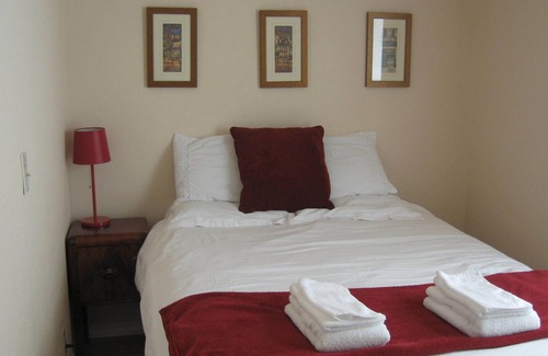 Walla Walla Cabaña | CENTRO DE WALLA WALLA COTTAGE Tarifas a largo plazo disponibles