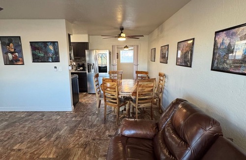 Arizona City Casa | DP Arizona View - 3 Bedroom/4 Beds and 1.5 Bathrooms -Beautiful Home-Large Yard