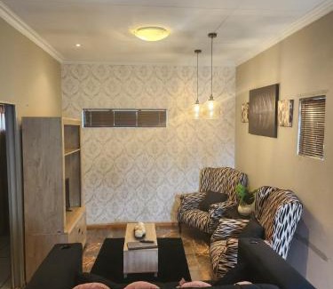 Brandwag Casa | DR M BEAUTY LOUNGE AND GUEST HOUSE