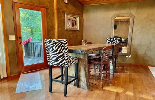 Dadeville Casa | Dragonfly Cove For Family, Friends, and Fun on the Lake!