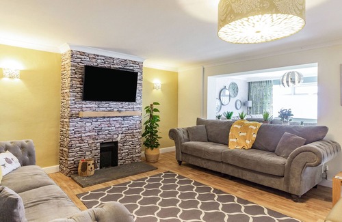 Margam Casa | DRAGONSTONE, pet friendly, luxury holiday cottage in Cwmllynfell