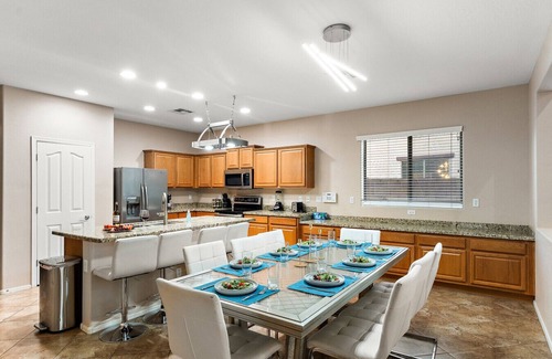 Tamaron Villa | Dream & Drift | Luxe Pool + Spa + Pool Table + Firepit Paradise