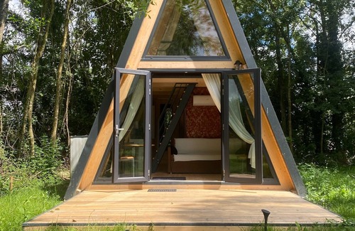 Roiffe Chalet De Esquí | Dream ecolodge in a fairytale castle