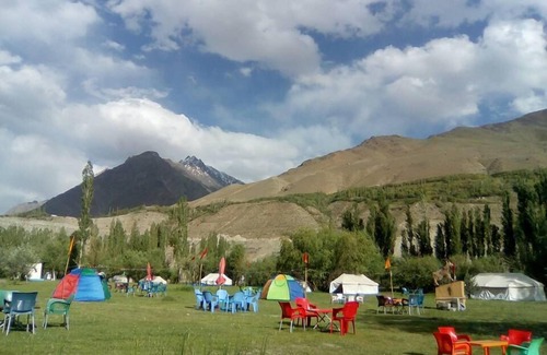 Azad Kashmir Alquiler De RV | Dream Island Hotel Phander