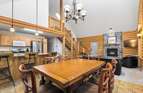 Friendship Casa | Dream Lake House