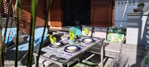 Fiumelatte Apartamento | Dream lake PANORAMA, garage in the center of Varenna