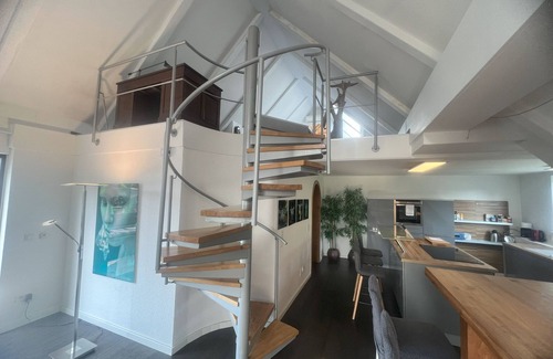 Ruettenscheid Apartamento | Dream loft near Messe Essen / Düsseldorf with its own elevator