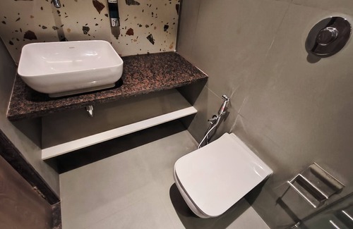 Mulund West Hotel | Dream Residency