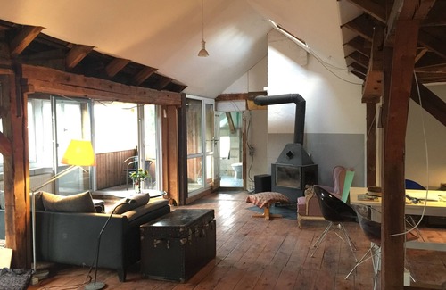 Grunheide Apartamento | Roof loft at the lake, 3 km tesla1/2h. Berlin