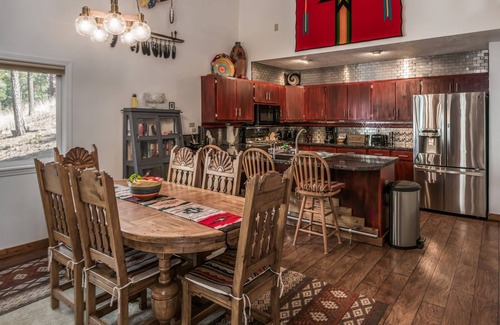 Ruidoso Cabina | Dreamcatcher by Vtrips