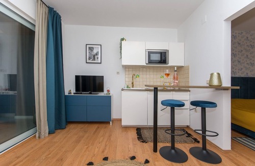 Zupa dubrovacka Apartamento | Apartamento con piscina, jacuzzi exterior y hermosas vistas al mar cerca de Dubrovnik