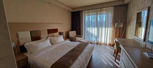 Chakvi Apartamento | Dreamland Oasis 14-704 apartment