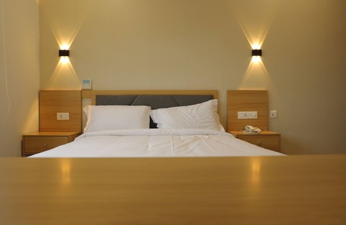 Kanjikode Complejo | Dreamotel Luxury Suites and Rooms