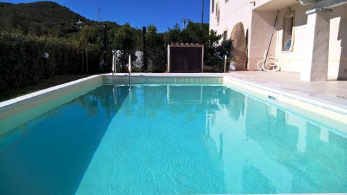 Case Peschiera-Lu Fraili Casa | Dreams & Comfort San Teodoro