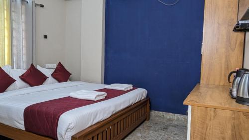 Alwaye Hotel | Dreams Paradise Airport Residency