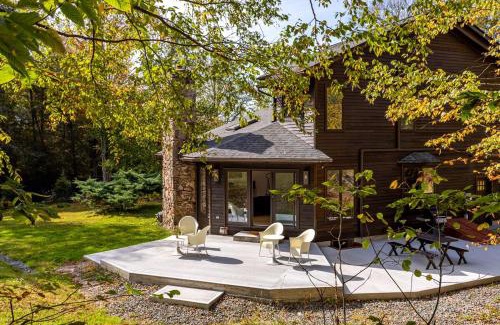 Jeffersonville Casa | Dreamwood