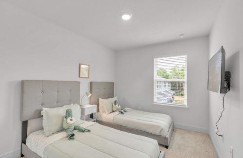 Gulf Breeze Casa | Drift Bay - Adventure Awaits! Zoo, Boat Ramp & Just Minutes from the Beach!
