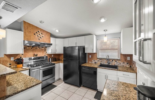 Fort McCoy Casa | Drifter's Landing at Lake Kerr's, Kerr Key