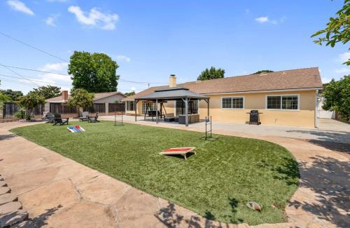 Goleta Casa | Driftwood Club - 4bd, Pet Friendly, Tennis Courts, Games