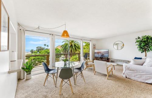 Summerland Casa | Driftwood Club - Ocean Views, BBQ, Pet Friendly