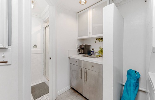 Summerland Apartamento | Driftwood Club - The Hidden Hideaway!