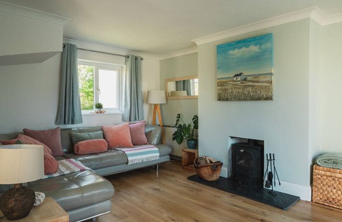 Croyde Cabaña | Amplia casa de vacaciones familiar de 3 dormitorios en el centro de Croyde