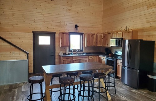 Amherst Cabina | Droptine Lodge