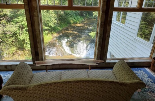 Drumore Casa | Drumore Mill is amazingly beautiful. One has to see it to believe it.