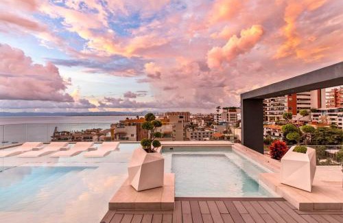 Amapas Apartamento | DTerrace Luxe 2bd 2ba Romantic Zone Los Muertos Beach and Pier