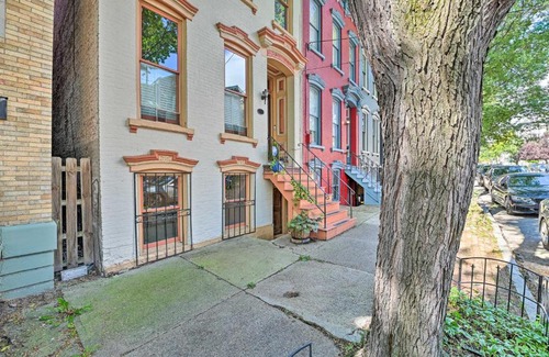 Albany Apartamento | Dtwn Albany Apartment - Walkable Location!