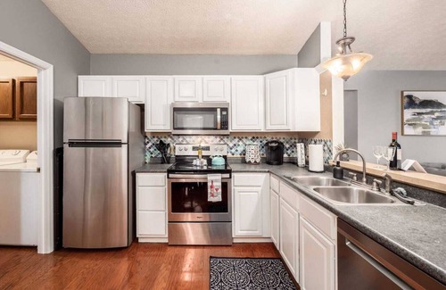 Riverside Casa | DUBLIN GETAWAY - NEAR COLUMBUS!