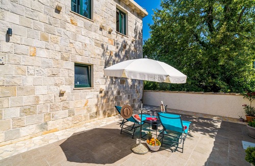 Mocici Chalet De Esquí | Dubrovnik Chalets - 2 charming stone houses
