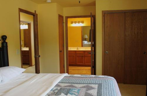 Eagle River Casa | Duck Lake 2 bedroom condo at Wild Eagle Lodge, #206