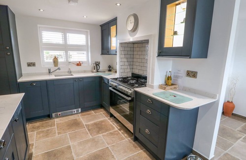 Long Sutton Cabaña | Duck Pond Cottage