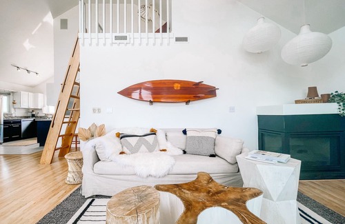 Salvo Cabaña | Dune Haus ~ Lovely Oceanfront Cottage Private Cape Hatteras Beach HotTub Lift