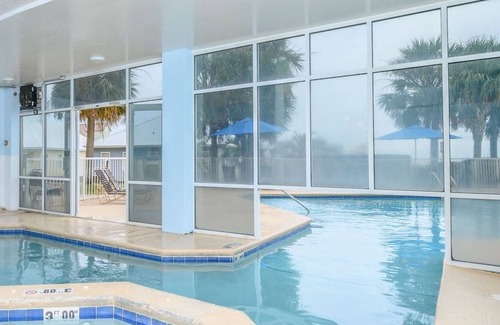 Fort Morgan Condominio | Dunes 304 Gulf View Condo with Pool and Hot Tub Access by RedAwning