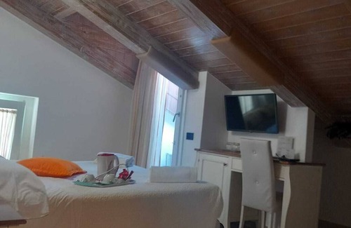 Ravello Casa | DUOMO ATTIC